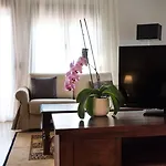 Aigai Hotell 4*