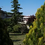 Hotell Aigai 4*