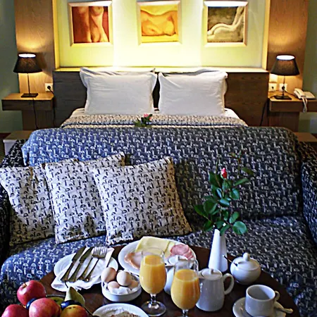 Aigai Hotel 4*