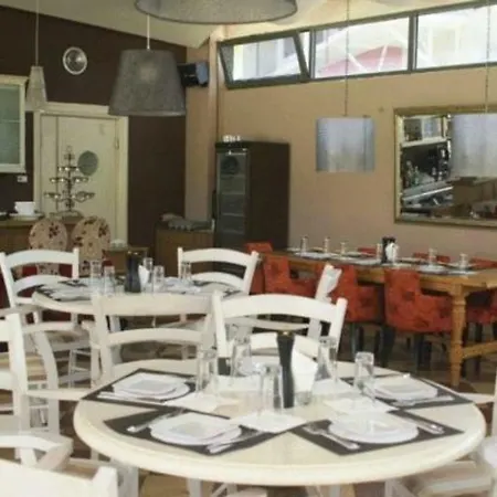 艾格酒店 酒店 埃泽萨